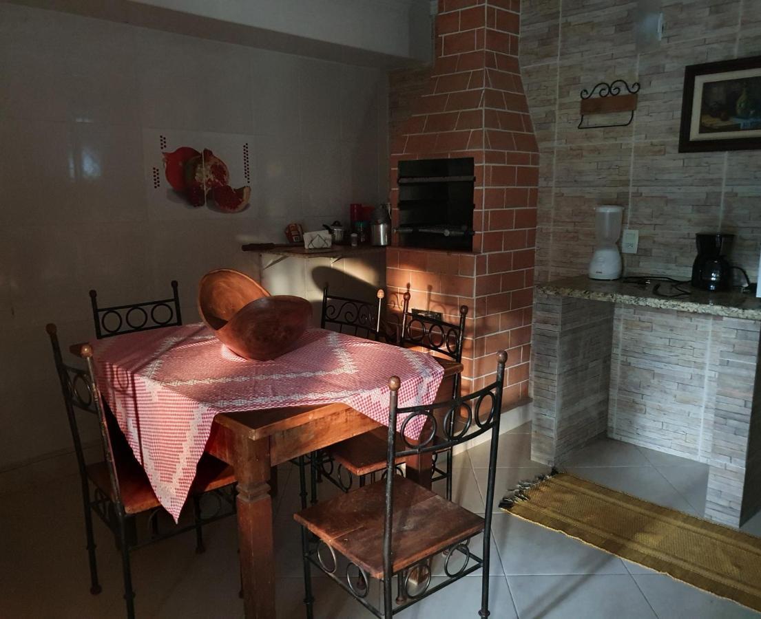 Flats Com Deque, Cozinha E Churrasqueira Conservatória Exterior foto